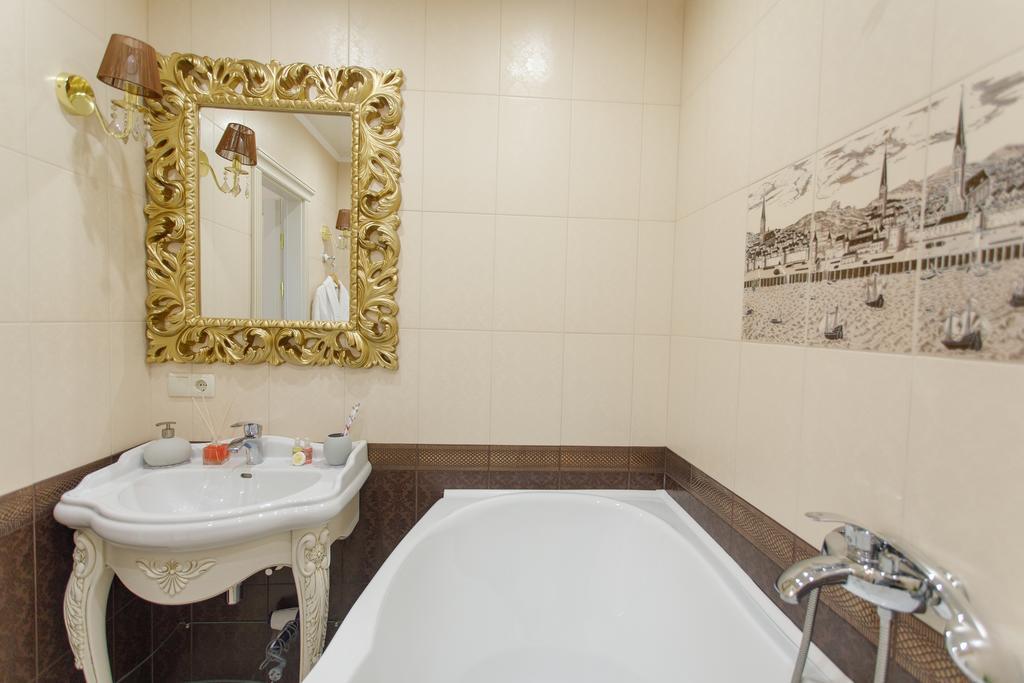 Royal Suite Apartment With Jacuzzi Sumi Dış mekan fotoğraf