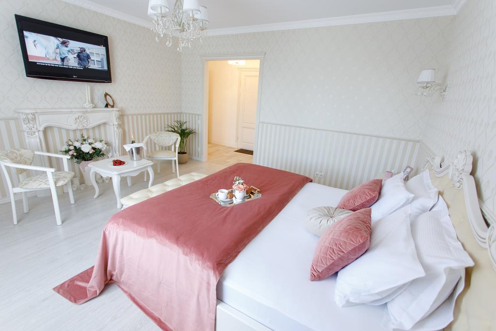 Royal Suite Apartment With Jacuzzi Sumi Dış mekan fotoğraf
